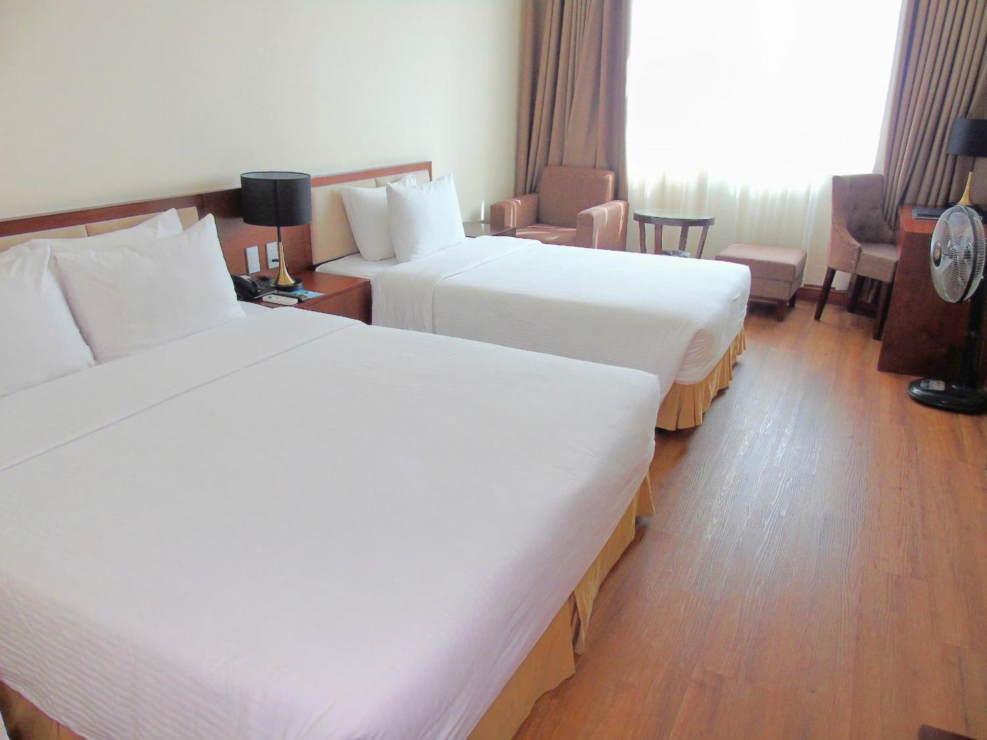 Muong Thanh Vinh Hotel Bagian luar foto
