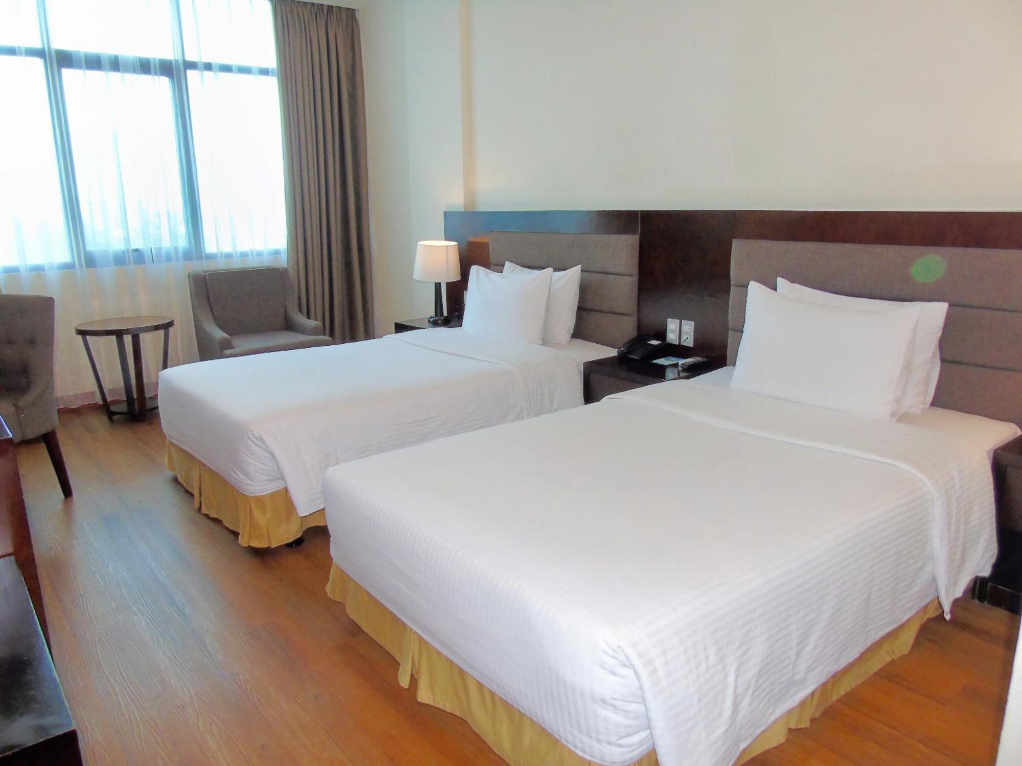 Muong Thanh Vinh Hotel Bagian luar foto