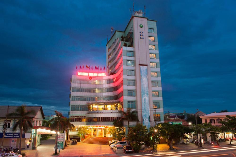 Muong Thanh Vinh Hotel Bagian luar foto