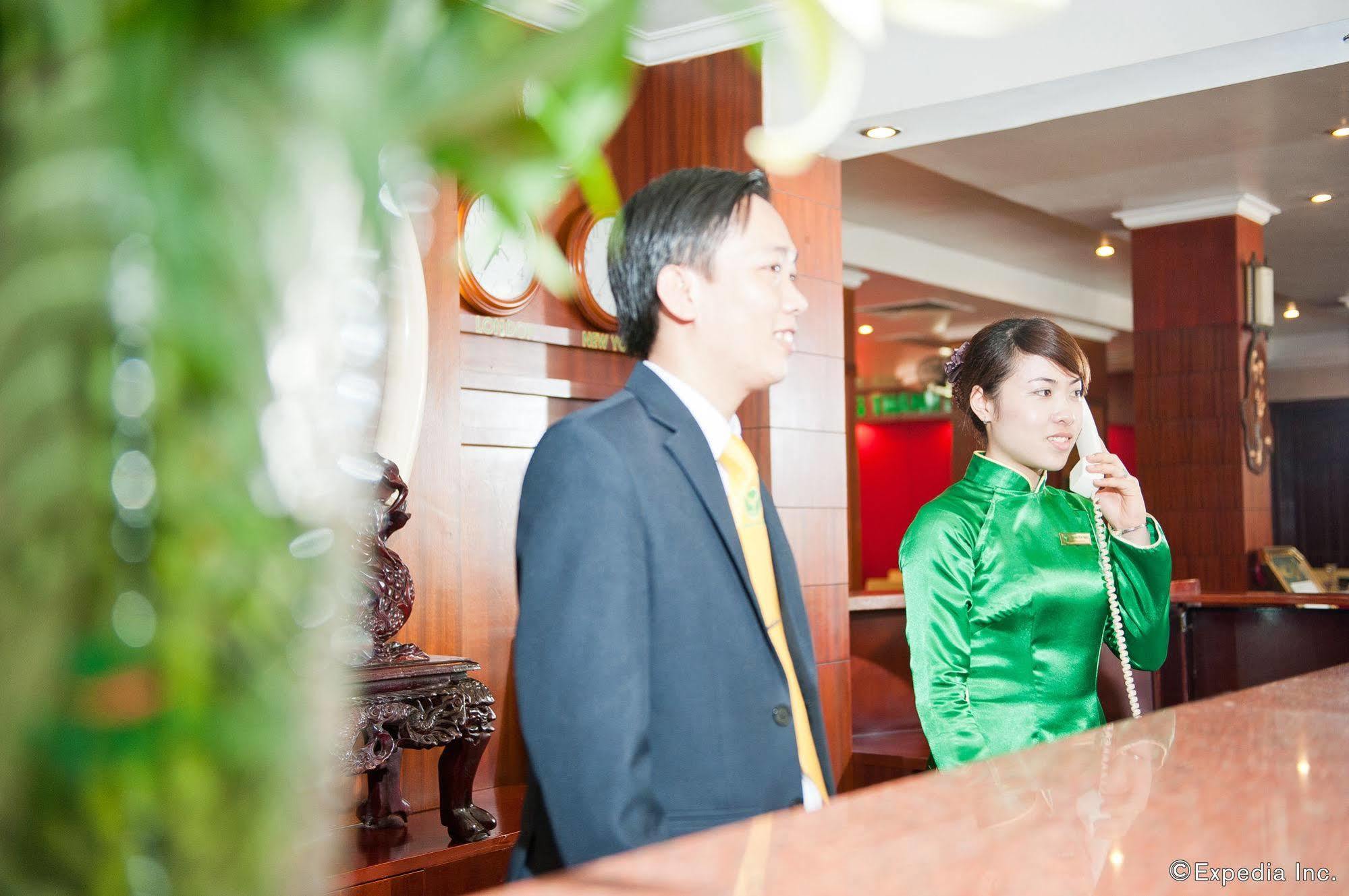 Muong Thanh Vinh Hotel Bagian luar foto