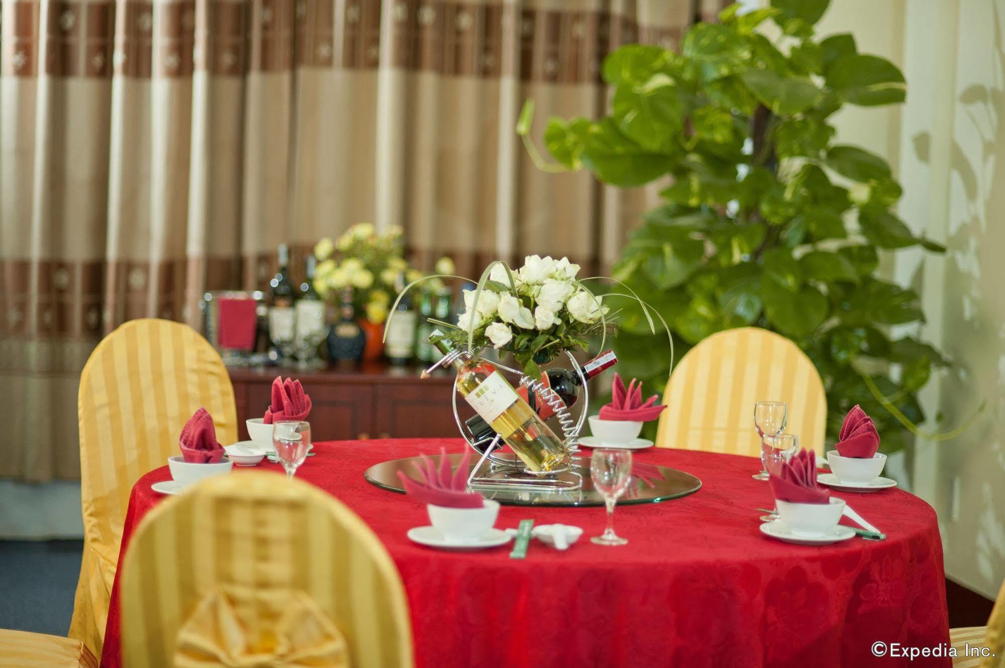 Muong Thanh Vinh Hotel Bagian luar foto
